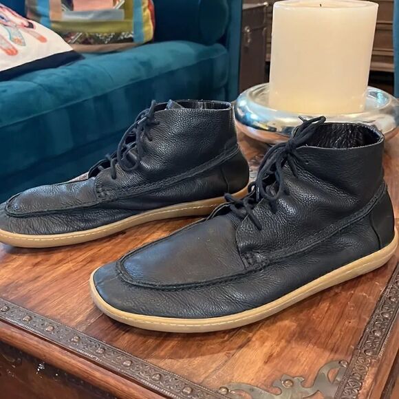 Outer black leather low Chukka boots, size 9! main image 9